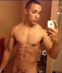 Boys with Phones 31 5e192a7362b56.jpg