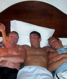 Bromance 3 5e1e594da67db.jpg