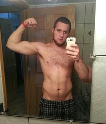Boys with Phones 32 5e1e5badbc133.jpg