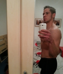 Boys with Phones 33 5e1fb9693720c.jpg