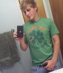 Boys with Phones 34 5e22604bdd937.jpg