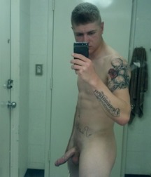 Boys with Phones 34 5e226069ac9a8.jpg