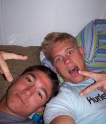Bromance 4 5e26521bdf640.jpg
