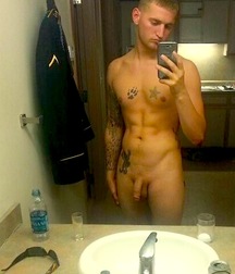 Boys with Phones 35 5e2653d192304.jpg