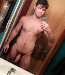 Boys with Phones 36 5e2e0771877f4.jpg