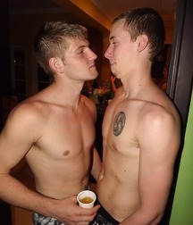 Bromance 5 5e2f890193f49.jpg