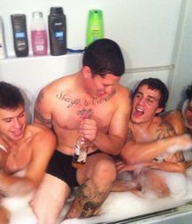 Bromance 5 5e2f8922e1a4e.jpg