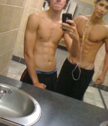 Bromance 5 5e2f892fc90b2.jpg