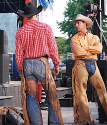 A Little Bit Country 30 5e32281acf913.jpg