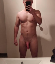 Boys with Phones 37  5e33744d4fe7c.jpg