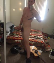 Boys with Phones 39 5e3cba5731c13.jpg