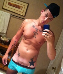 Rude and Tattooed 24 5e3f4ec2635f6.jpg
