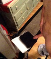 Boys with Phones 40 5e3f529c6ba8d.jpg