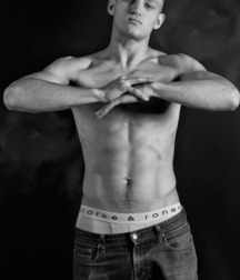 Saggin' 18  5e449d268e54c.jpg