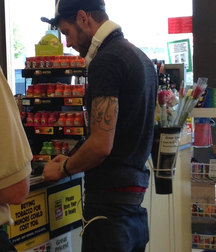 Saggin' 18  5e449d393c871.jpg