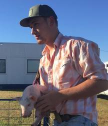 A Little Bit Country 34 5e44a1dc6988c.jpg