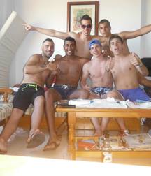 Bromance 6  5e45f1e22e8cc.jpg