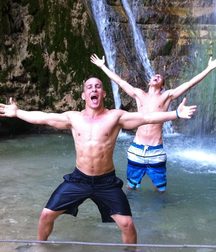 Bromance 6  5e45f1fd3448d.jpg