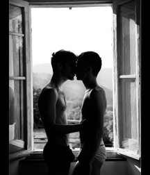 Love is in the Air  5e47422f09329.jpg
