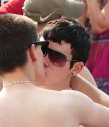Love is in the Air  5e47423b41721.jpg