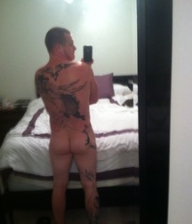 Boys with Phones 42 5e48a0b6dcc22.jpg