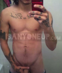 Boys with Phones 42 5e48a0e126baa.jpg