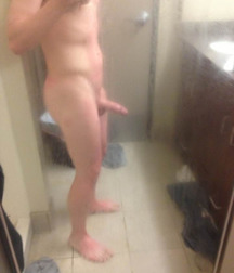 Boys with Phones 42 5e48a0ea616f8.jpg