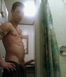 Boys with Phones 42 5e48a0ef8ce0b.jpg