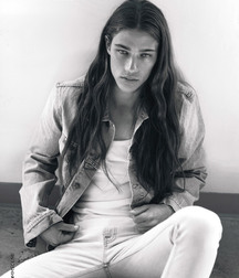 Luscious Locks 22 5e59ac251af7b.jpg