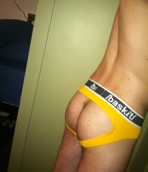 Butts and Holes 42 5e62e1669e7d9.jpg