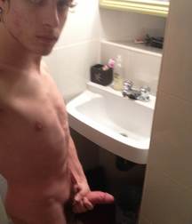 Boys with Phones 47 5e64399dd74b1.jpg