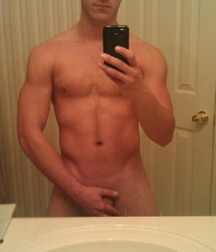 Boys with Phones 47 5e6439bb368c1.jpg