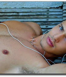 Ale Marchi - Brazilian model 5e658acf4900e.jpg