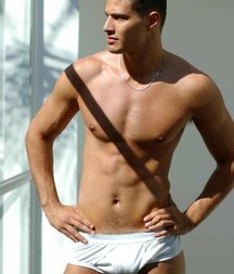 Ale Marchi - Brazilian model 5e658b20040c0.jpg