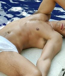 Ale Marchi - Brazilian model 5e658b3bd2669.jpg
