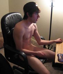 The Boy Next Door 5e66c985a4ffd.jpg
