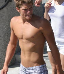 The Boy Next Door 2 5e6abdb28824a.jpg