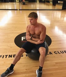 Jock Boys 42 5e6ec425201f9.jpg