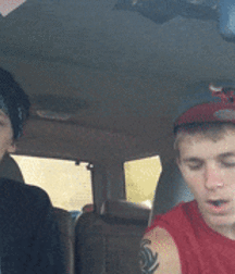 Life's a Drag 25 5e72a1e4776d7.gif