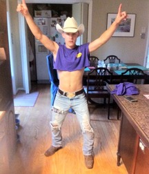 A Little Bit Country 39 5e72a3aeeb5aa.jpg