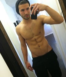 The Boy Next Door 4 5e76afafe7ba1.jpg