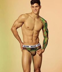 The Beauty of Men 26 5e77f897b1878.jpg