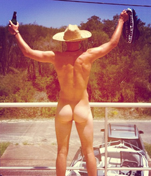A Little Bit Country 40 5e794bc09c4d1.png