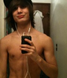 Boys with Phones 52