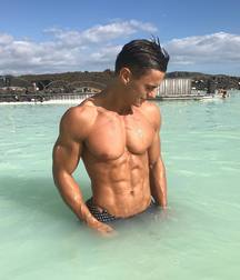The Beauty of Men 27 5e7bef310b30a.jpg