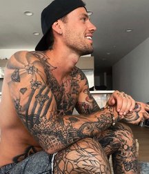 Rude and Tattooed 31 5e7d3ff646a31.jpg