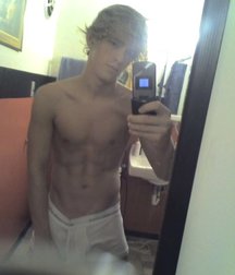 The Boy Next Door 6 5e7e853a6b695.jpg