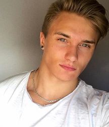 The Beauty of Men 28 5e812592a778e.jpg