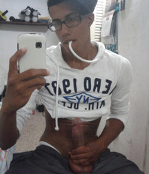 Boys with Phones 54 5e827cd2b8711.jpg