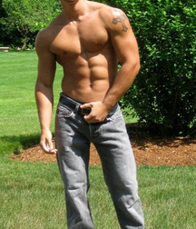 The Boy Next Door 7 5e83d75924e46.jpg